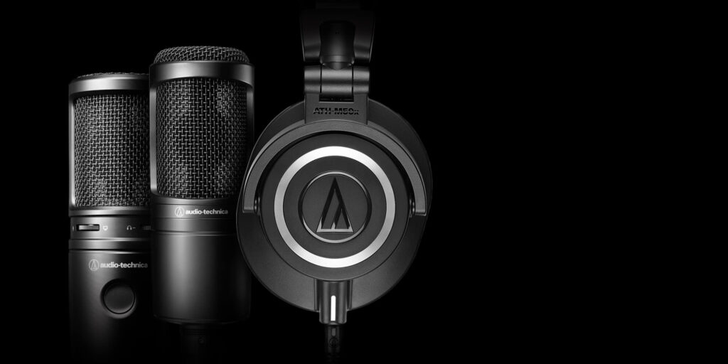 ATH-M50xSTS_lifestyle_desktop_02a-1024x512 Audio-Technica ATH-M50xSTS i ATH-M50xSTS-USB – StreamSet za strimere, podkastere i kreativce