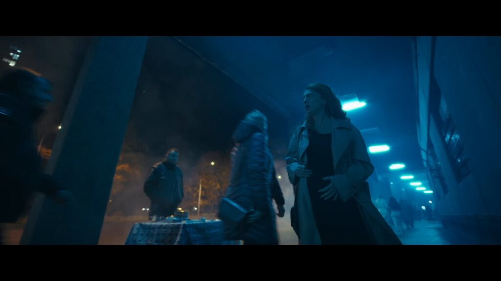 Karmadona-3-1024x576 Karmadona - Recenzija filma - Cinični triler, sa primesama horora i frenetičnom energijom crtanog filma