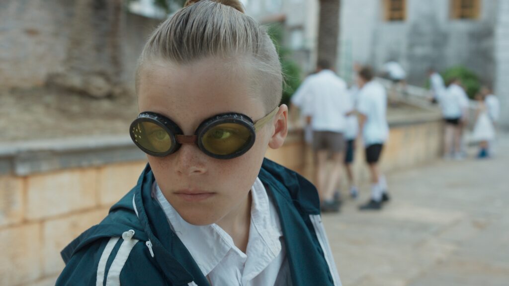 Gospodar-oluje-Kadar-iz-filma-1-1024x576 Intervju - Zoran Lisinac - Struktura, tempo, likovi - sve je podređeno jasnoći i univerzalnosti, jer film mora da „radi“ u različitim kulturama i tržištima.